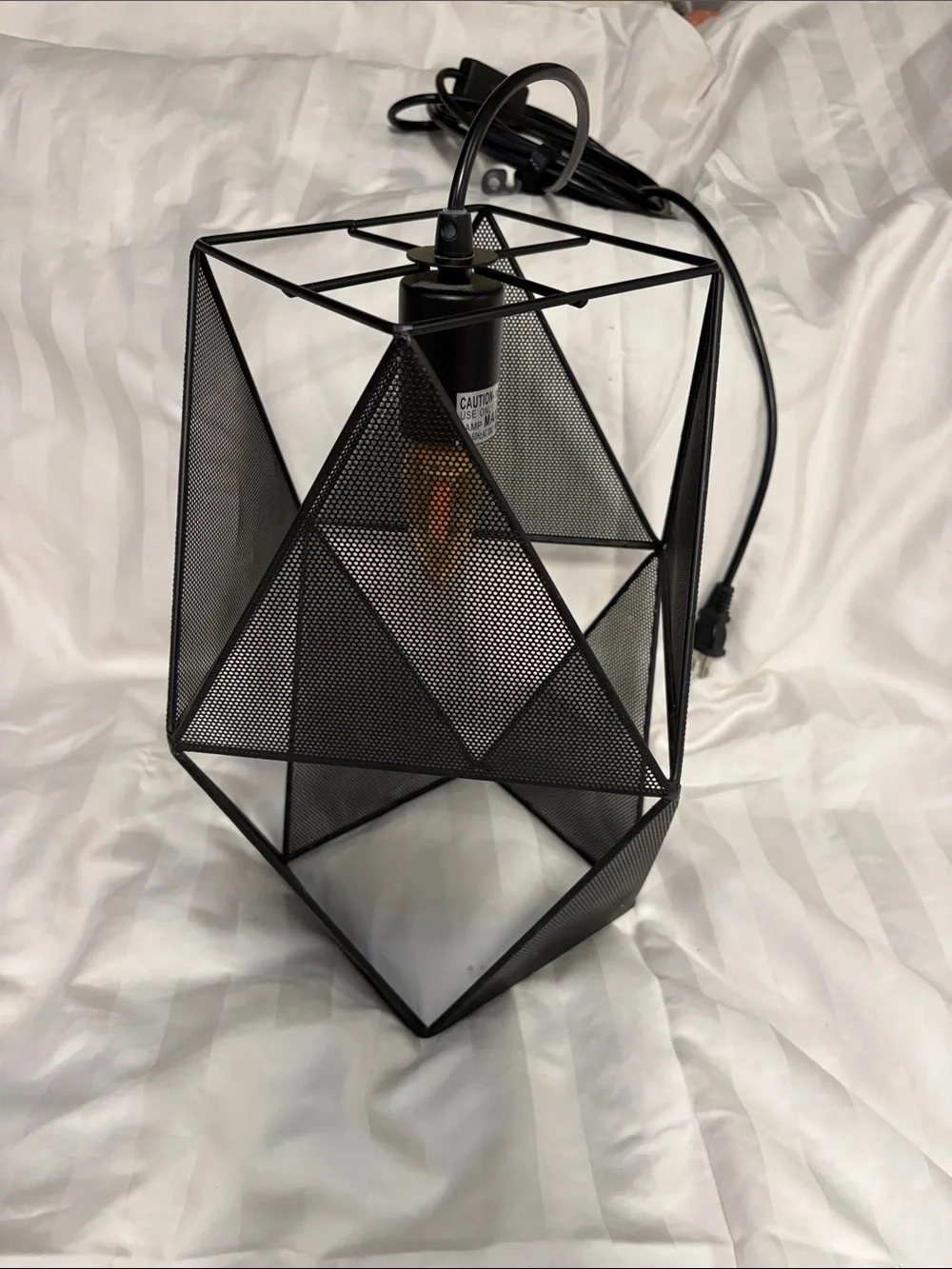 Black Geometric Metal Table Lamp Accent Light
